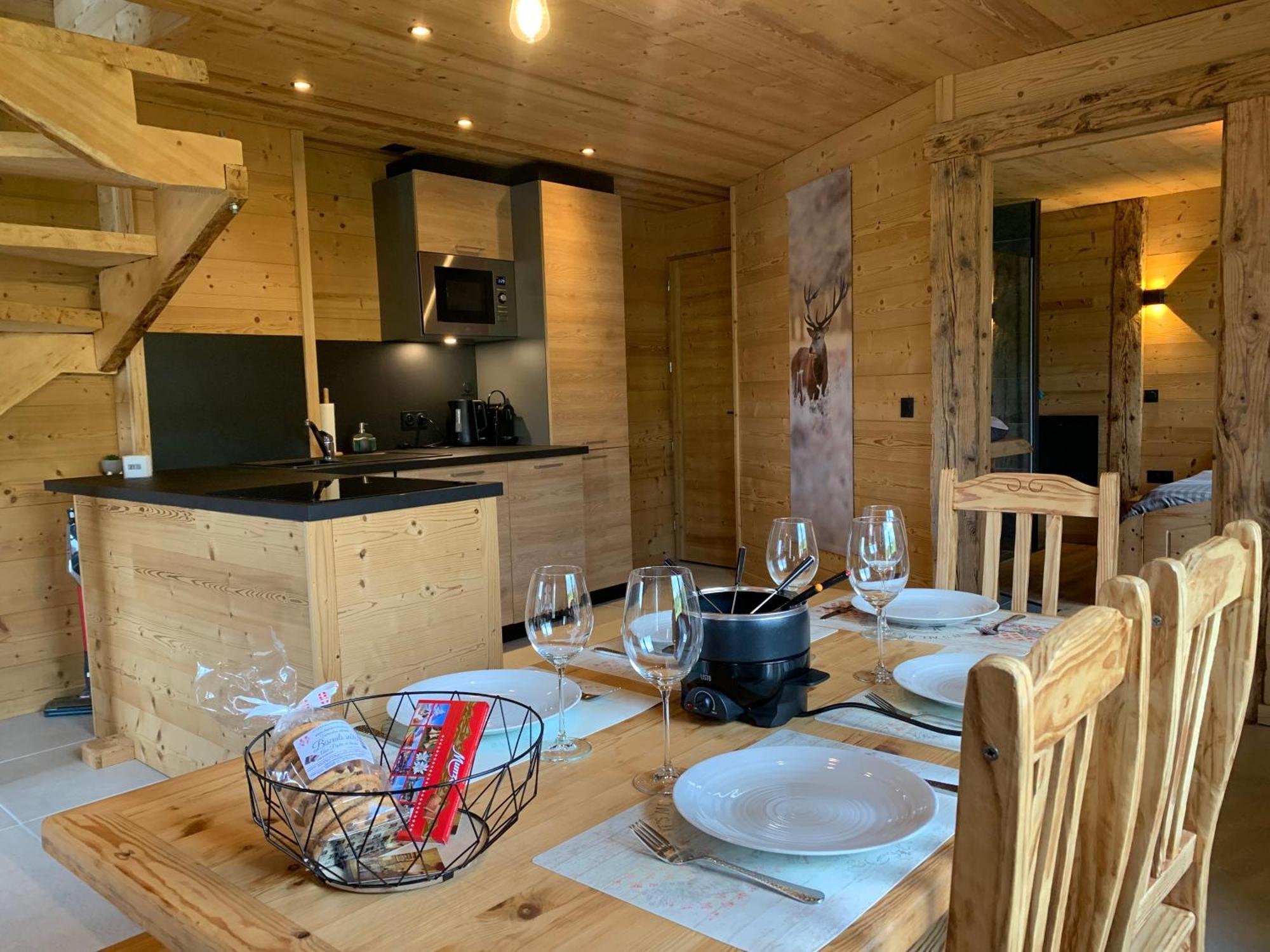 Appartement L'Ecureuil, Chez Le Charpentier D'Antan, La Chaleur Du Bois, Le Calme De La Campagne à Epagny Metz-Tessy Extérieur photo